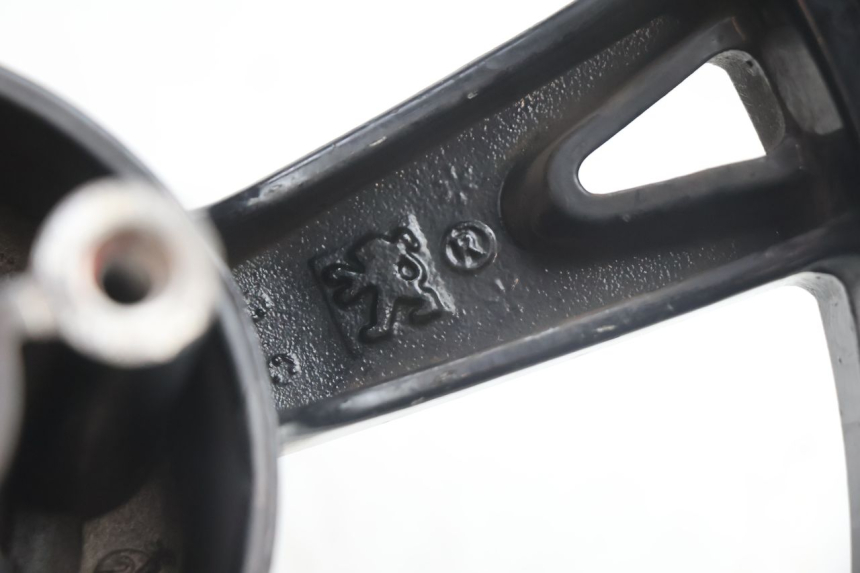 photo de VOORVELG PEUGEOT KISBEE 4T 50 (2018 - 2022) - Visuele inspectie