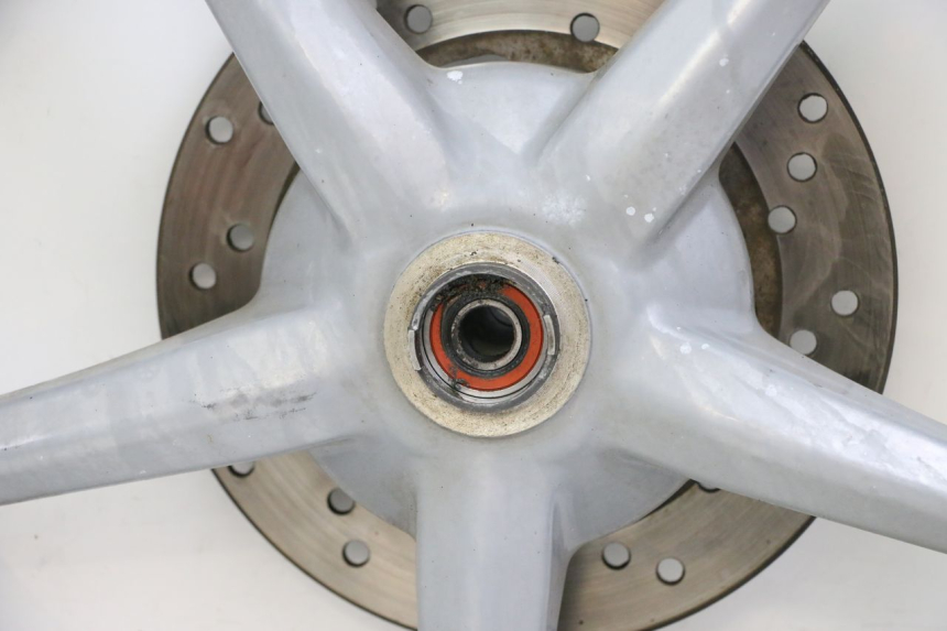 photo de VOORVELG PIAGGIO LIBERTY 4T 50 (2009 - 2015) - Zoom op componenten