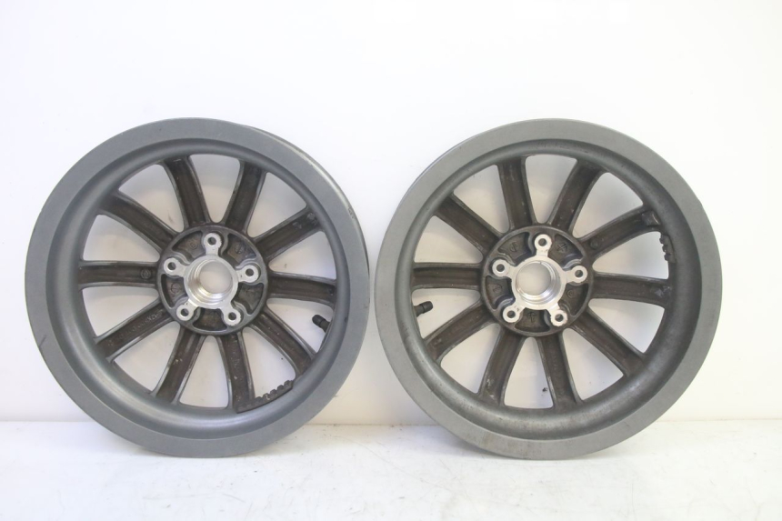 photo de VOORVELG PIAGGIO MP3 LT 400 (2007 - 2012) - Zoom op componenten