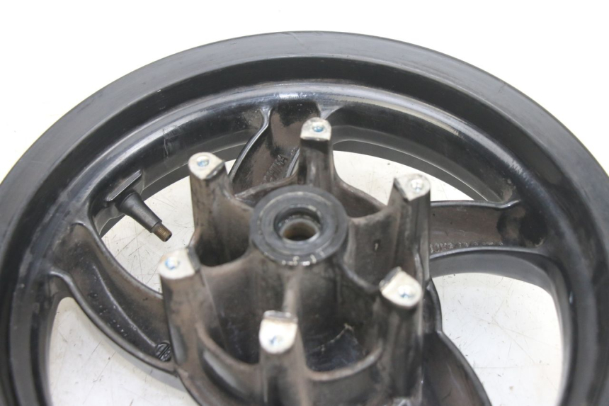 photo de VOORVELG PIAGGIO NEW TYPHOON 50 (2018 - 2021) - Kenmerkende details