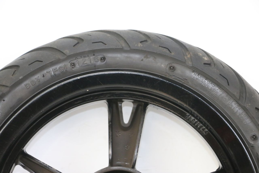 photo de VOORVELG PEUGEOT KISBEE 2T 50 (2010 - 2017) - Zoom op componenten