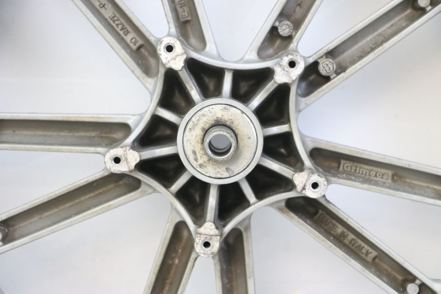 photo de VOORVELG PIAGGIO BEVERLY 125 (1998 - 2005) - Focus op structuur