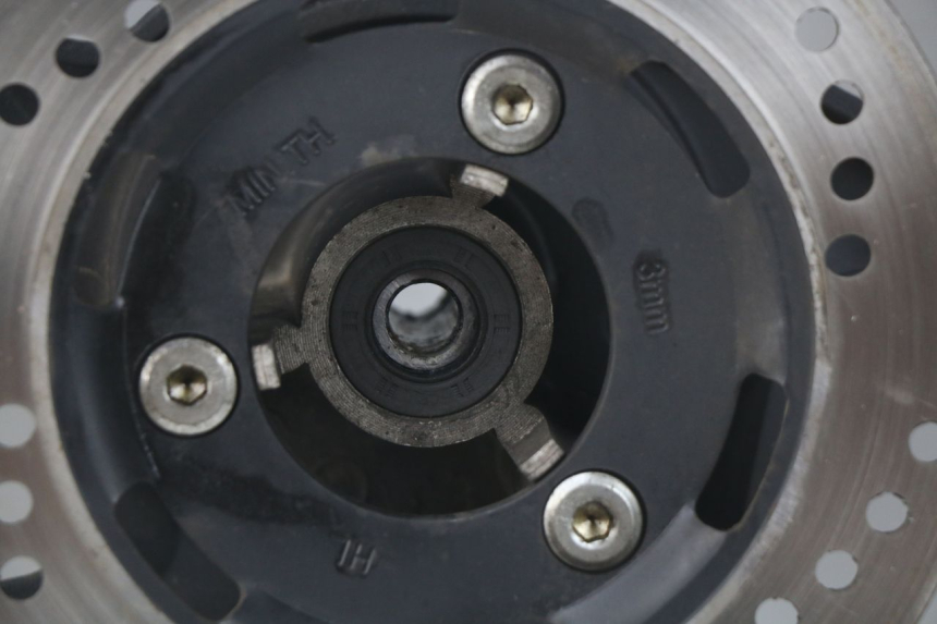 photo de VOORVELG RED ELECTRIC RED E PRO 1 (2017 - 2019) - Andere kijkhoek