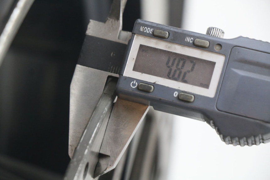 photo de VOORVELG PEUGEOT SATELIS 125 (2010 - 2012) - Detail van het onderdeel