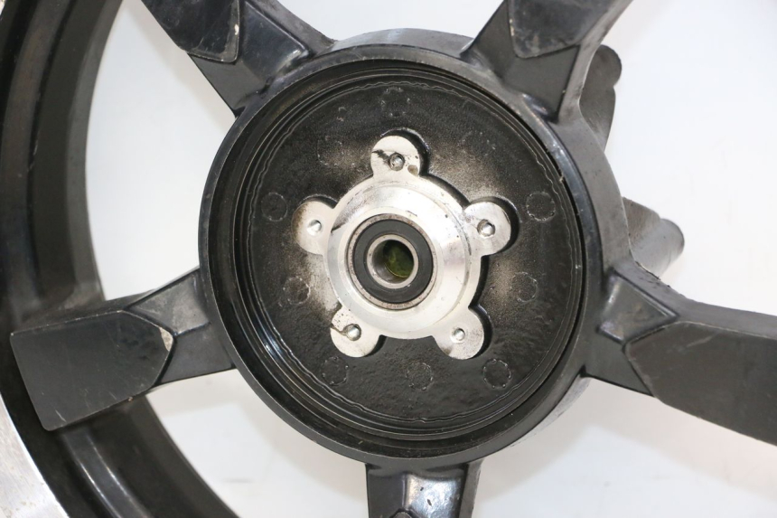 photo de VOORVELG PEUGEOT SATELIS 125 (2006 - 2009) - Focus op structuur