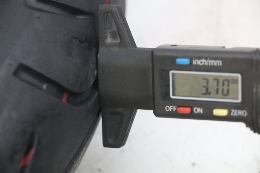 photo de VOORVELG HONDA SCV LEAD 100 (2003 - 2007) - Zoom op gebruiksstaat