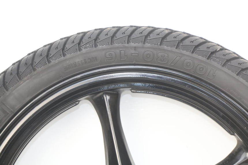 photo de VOORVELG SUZUKI SIXTEEN 125 (2008 - 2010) - Kenmerkende details