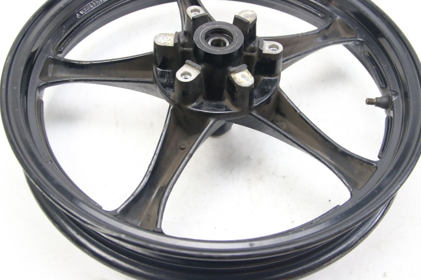 photo de VOORVELG SUZUKI SIXTEEN 125 (2008 - 2010) - Zoom op kwaliteit