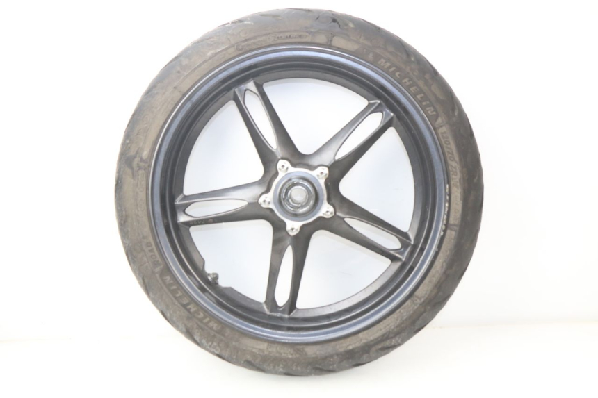 photo de VOORVELG TRIUMPH SPEED TRIPLE 1050 (2005 - 2007) - Kenmerkende details