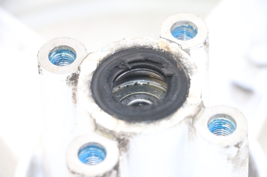 photo de VOORVELG MBK STUNT NAKED 50 (2004 - 2018) - Detail van het onderdeel