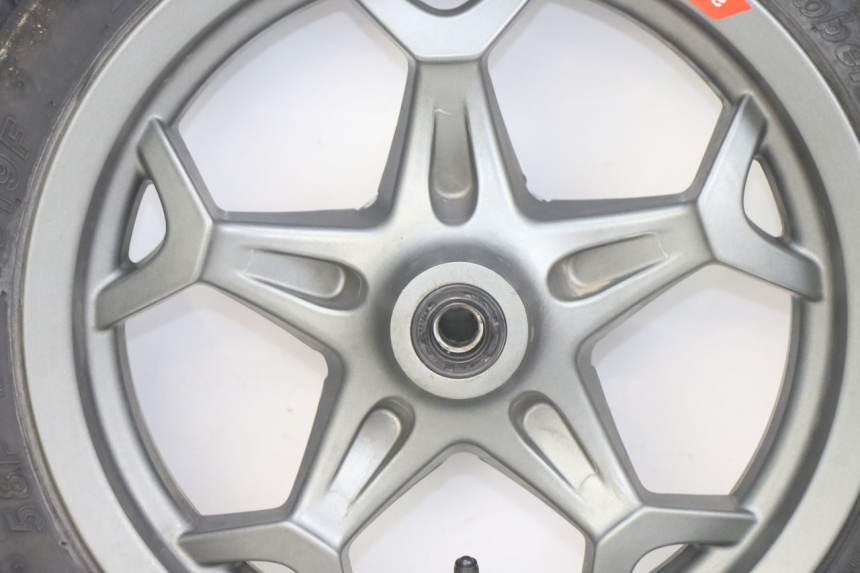 photo de VOORVELG APRILIA SXR 50 (2021 - 2023) - Zoom op componenten