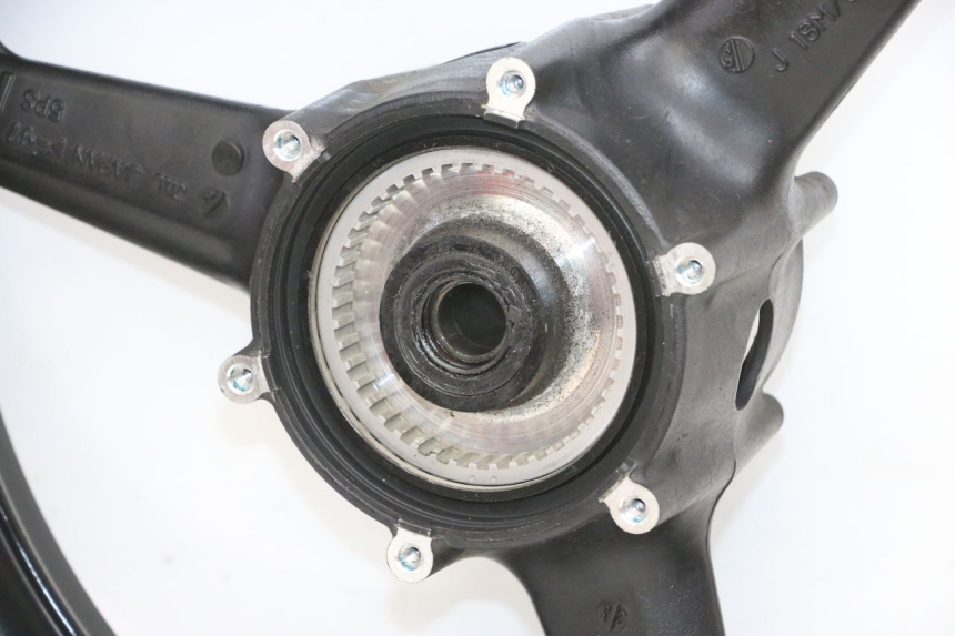 photo de VOORVELG YAMAHA TDM ABS 900 (2002 - 2014) - Focus op structuur