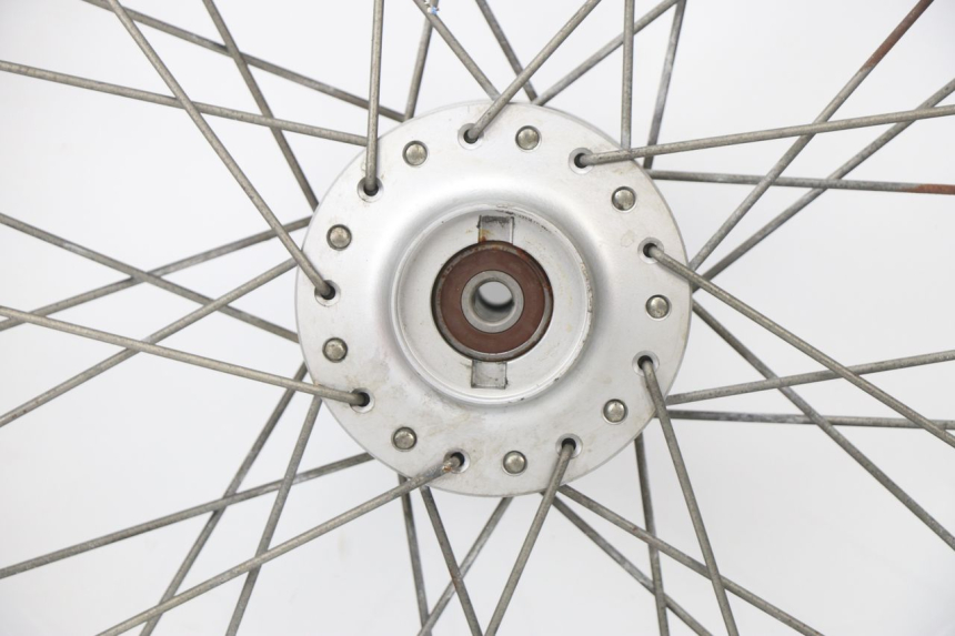 photo de VOORVELG SUZUKI TU X TUX VOLTY 125 (1999 - 2001) - Detailaanzicht