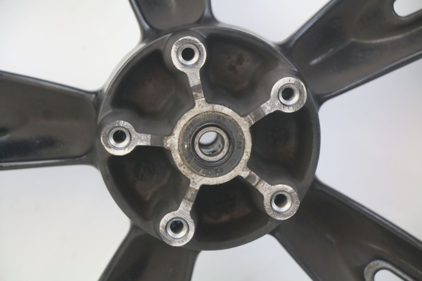 photo de VOORVELG PEUGEOT TWEET 125 (2010 - 2017) - Kenmerkende details