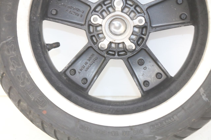 photo de VOORVELG PIAGGIO VESPA GTS SUPER IE 125 (2009 - 2016) - Bevestigingspunten