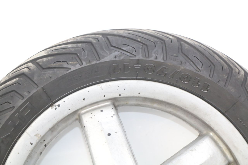 photo de VOORVELG PIAGGIO VESPA LX 125 (2005 - 2010) - Kenmerkende details