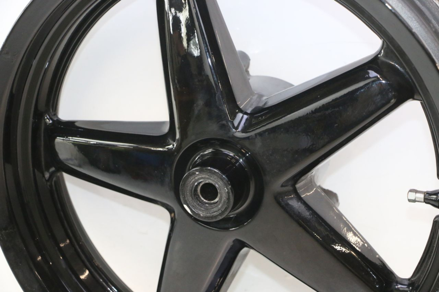 photo de VOORVELG YAMAHA XMAX X-MAX 125 (2006 - 2009) - Focus op structuur