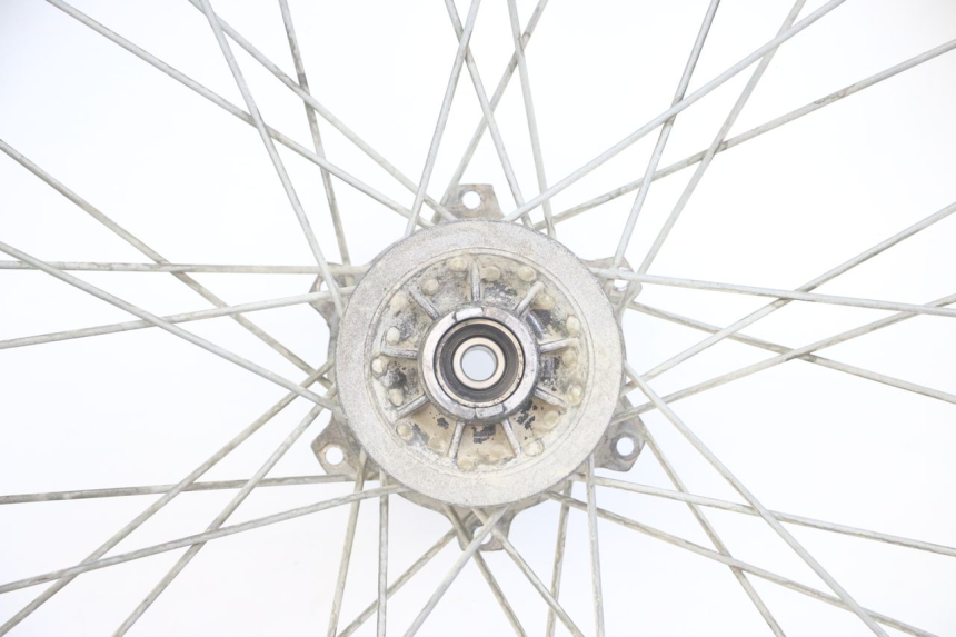 photo de VOORVELG PEUGEOT XP6 50 (1997 - 2003) - Focus op structuur