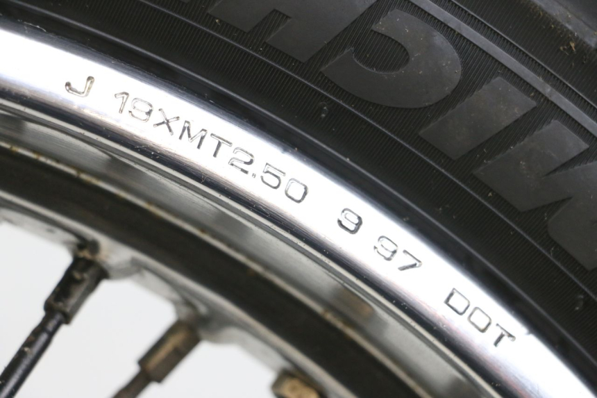 photo de VOORVELG YAMAHA XVS DRAG STAR DRAGSTAR 650 (1997 - 2007) - Zoom op gebruiksstaat