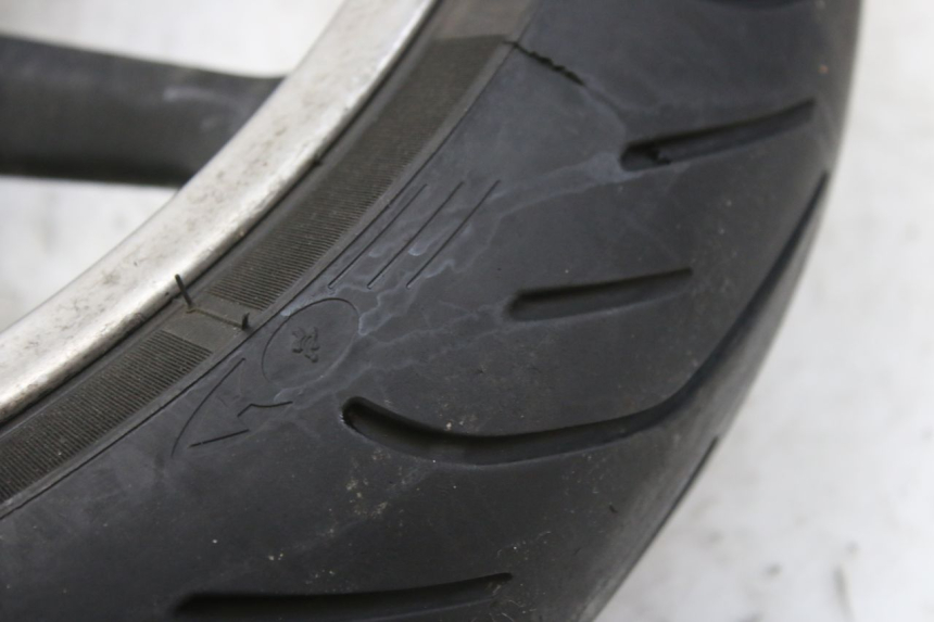 photo de VOORVELG YAMAHA YZF R1 1000 (2007 - 2008) - Bevestigingspunten