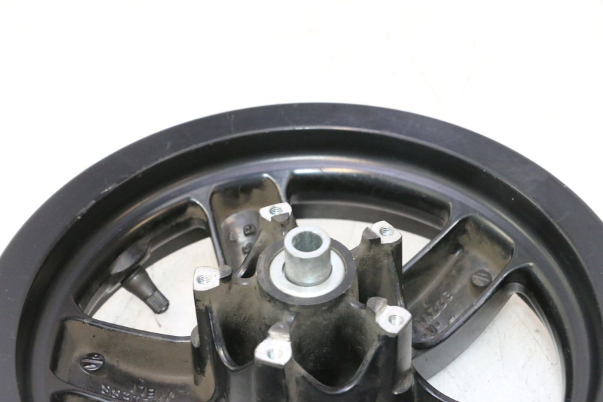 photo de VOORWIEL PIAGGIO ZIP IGET 4T 50 (2021 - 2023) - Gecontroleerd onderdeel