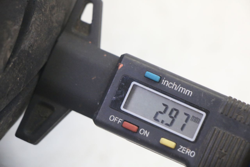 photo de VOORVELG EN BAND KYMCO AGILITY 4T 50 (2018 - 2022) - Detailaanzicht