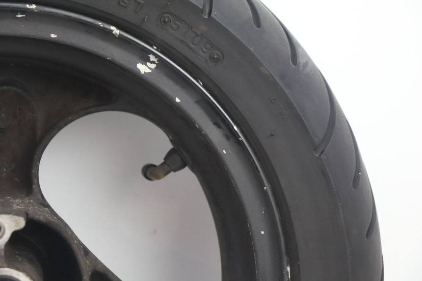 photo de VOORVELG EN BAND KYMCO AGILITY 4T 50 (2005 - 2018) - Zoom op componenten
