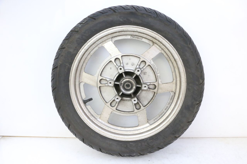 photo de VOORVELG EN BAND HYOSUNG GV AQUILA 125 (2000 - 2009) - Hoofdaanzicht