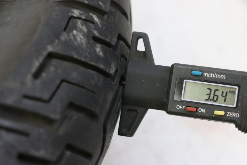 photo de VOORVELG EN BAND HYOSUNG GV AQUILA 125 (2000 - 2009) - Detail van het onderdeel