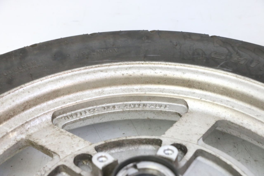 photo de VOORVELG EN BAND HYOSUNG GV AQUILA 125 (2000 - 2009) - Andere kijkhoek