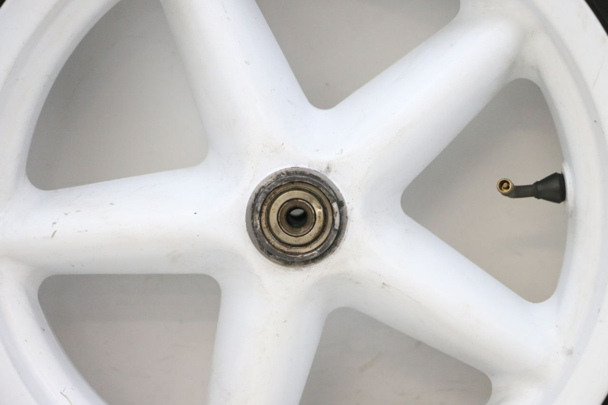 photo de VOORVELG EN BAND MBK BOOSTER SPIRIT NAKED 50 (2004 - 2017) - Focus op structuur