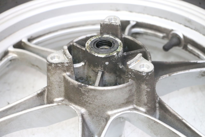 photo de VOORVELG EN BAND SUZUKI BURGMAN 125 (2007 - 2014) - Staat van het oppervlak