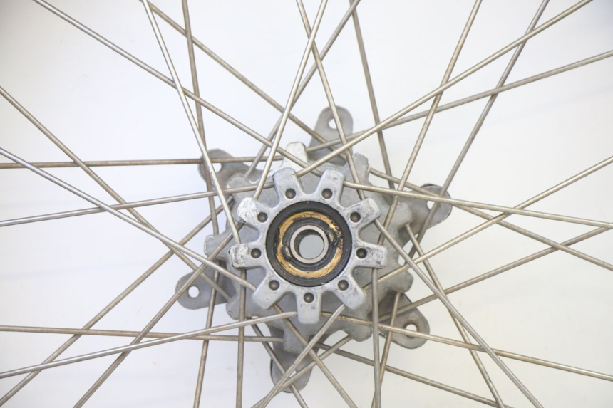 photo de VOORVELG EN BAND APRILIA ETX 125 (1998 - 2002) - Technische close-up