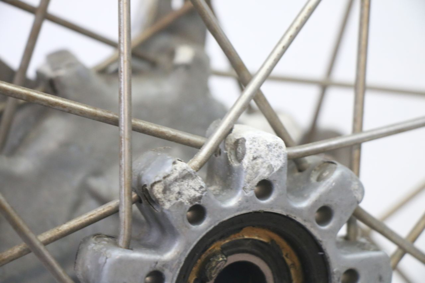 photo de VOORVELG EN BAND APRILIA ETX 125 (1998 - 2002) - Overzicht