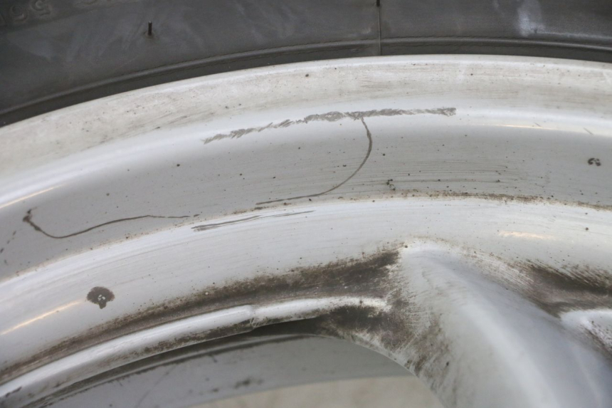 photo de VOORVELG EN BAND HONDA FES S-WING SWING ABS 125 (2007 - 2015) - Technische close-up