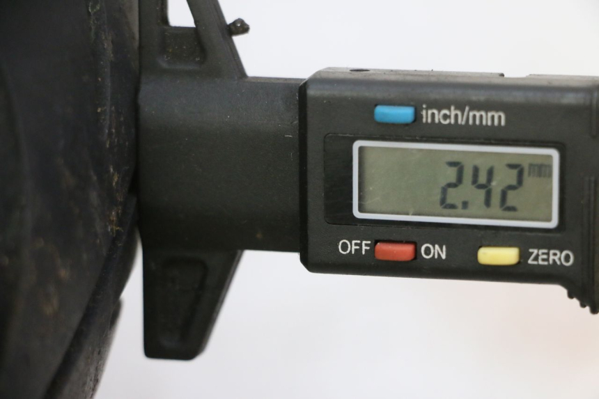 photo de VOORVELG EN BAND PIAGGIO FLY 2T 50 (2004 - 2017) - Zoom op gebruiksstaat