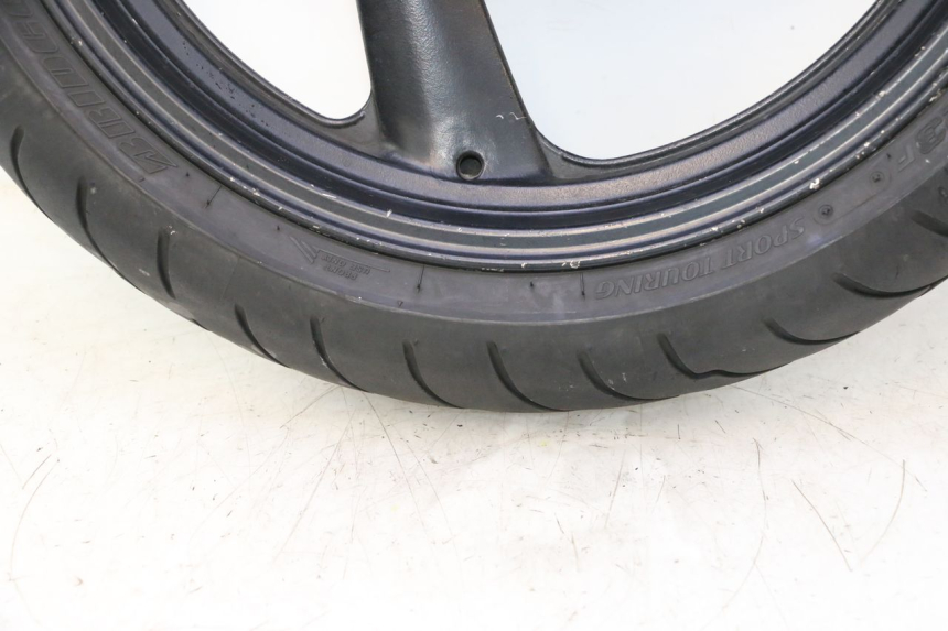 photo de VOORVELG EN BAND YAMAHA FZS FAZER 600 (2001 - 2003) - Kenmerkende details