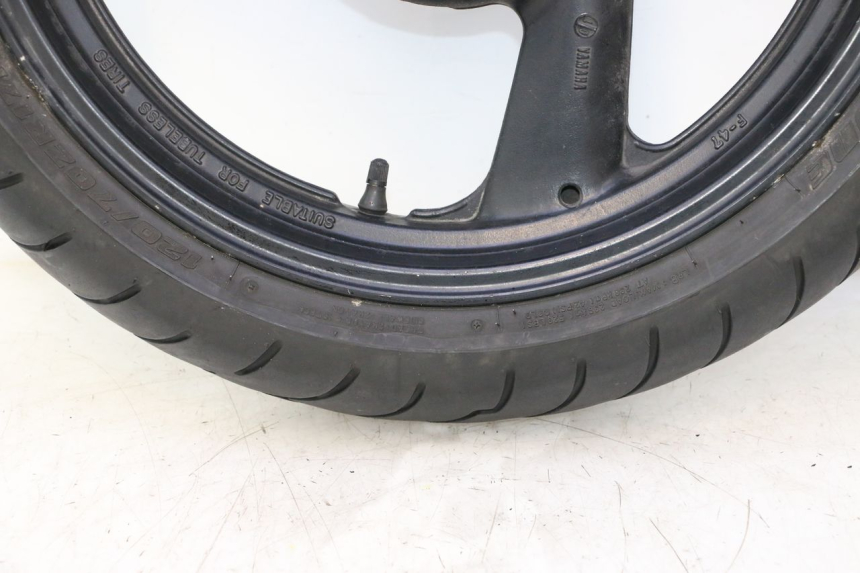 photo de VOORVELG EN BAND YAMAHA FZS FAZER 600 (2001 - 2003) - Alternatieve hoek