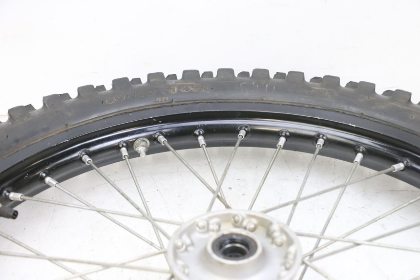 photo de VOORVELG EN BAND KAWASAKI KXF KX-F 250 (2017 - 2019) - Staat van het oppervlak