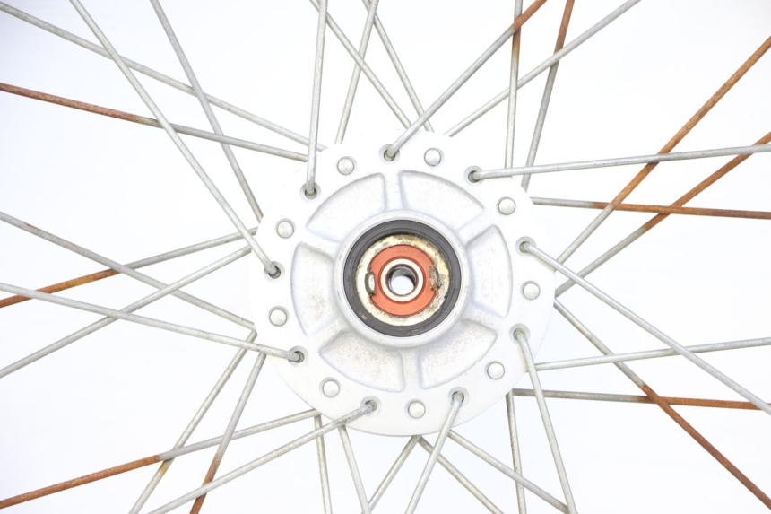 photo de VOORVELG EN BAND KYMCO STRYKER OFF ROAD 125 (1999 - 2005) - Visuele inspectie