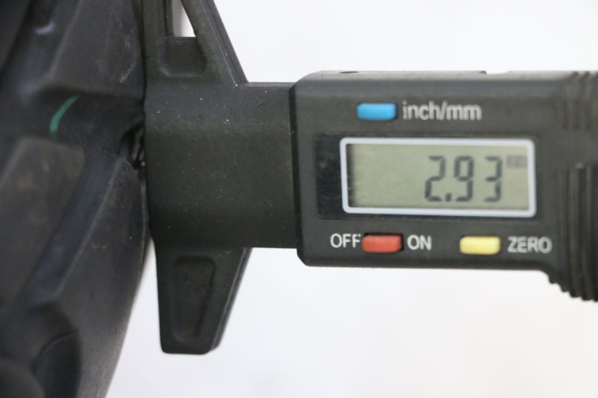 photo de VOORVELG EN BAND MBK BOOSTER SPIRIT NAKED 50 (2004 - 2017) - Detail van het onderdeel