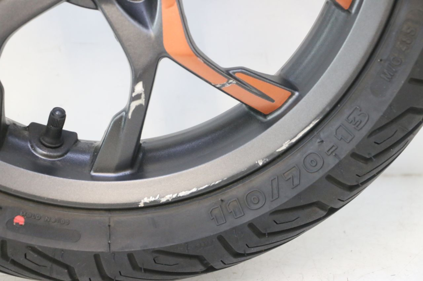 photo de VOORVELG EN BAND PIAGGIO MP3 HPE 530 (2022 - 2026) - Profielaanzicht