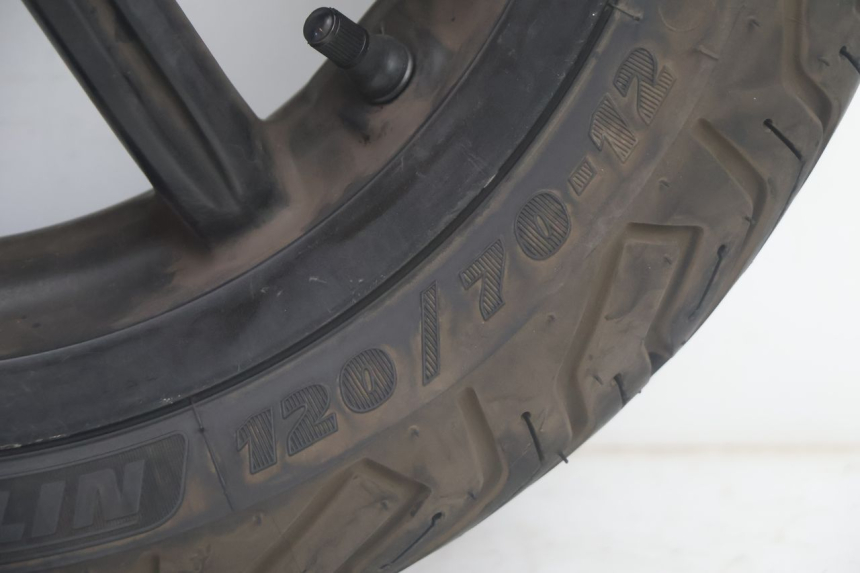 photo de VOORVELG EN BAND PIAGGIO MP3 500 (2011 - 2015) - Detailaanzicht