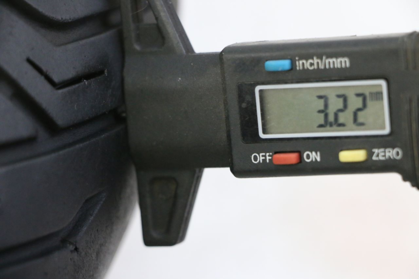 photo de VOORVELG EN BAND PEUGEOT SATELIS 125 (2013 - 2018) - Detail van het onderdeel