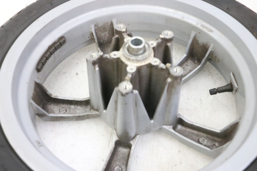 photo de VOORVELG EN BAND PEUGEOT SATELIS 125 (2013 - 2018) - Andere kijkhoek