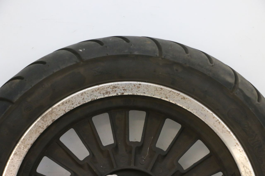 photo de VOORVELG EN BAND EFUN PUSA 1 - Zoom op componenten