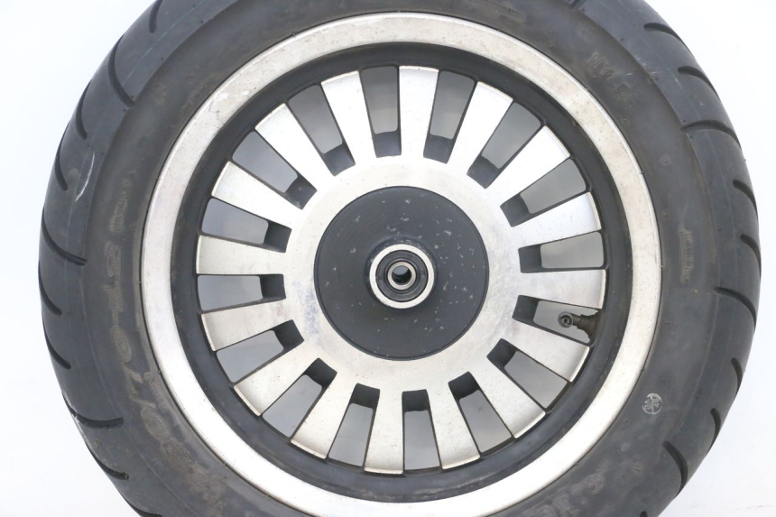 photo de VOORVELG EN BAND EFUN PUSA 1 - Focus op structuur