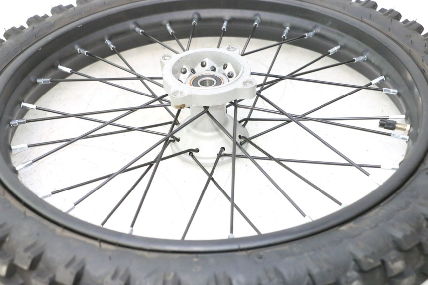 photo de VOORVELG EN BAND APOLLO RFZ 150 - Technische close-up
