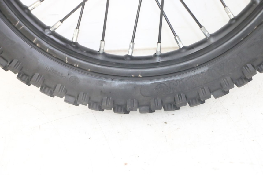 photo de VOORVELG EN BAND APOLLO RXF 125 - Gecontroleerd onderdeel