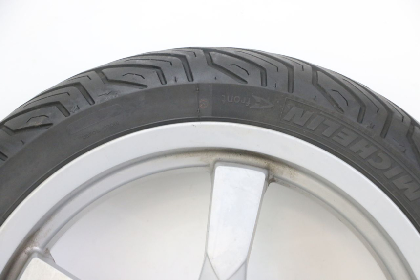 photo de VOORVELG EN BAND PEUGEOT SATELIS 125 (2013 - 2018) - Zoom op componenten